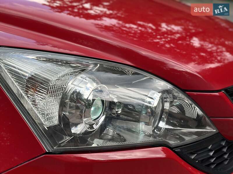 Внедорожник / Кроссовер Honda CR-V 2011 в Дрогобыче