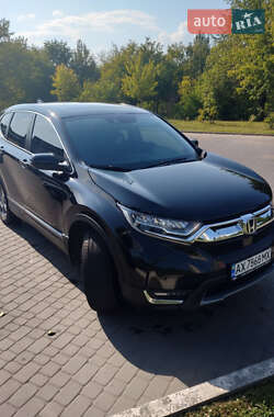 Внедорожник / Кроссовер Honda CR-V 2018 в 