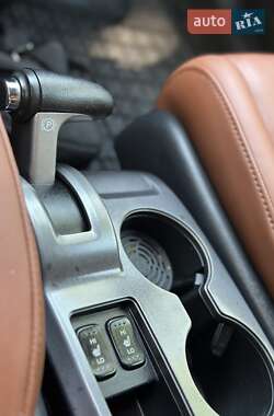 Внедорожник / Кроссовер Honda CR-V 2008 в 