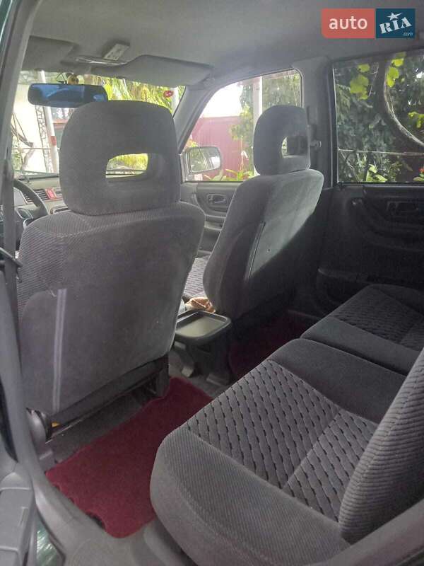 Внедорожник / Кроссовер Honda CR-V 1999 в Рени