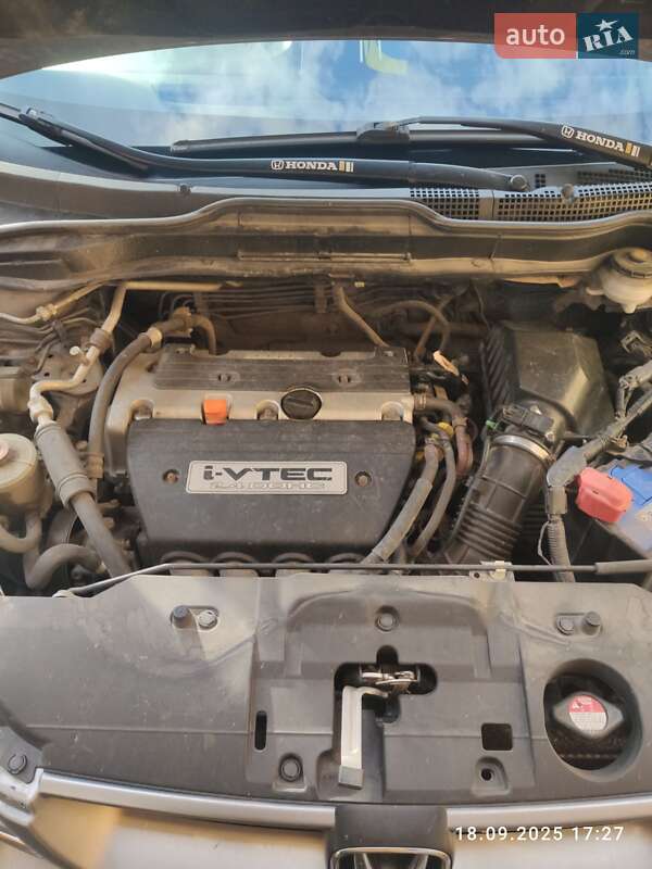 Позашляховик / Кросовер Honda CR-V 2008 в Рівному