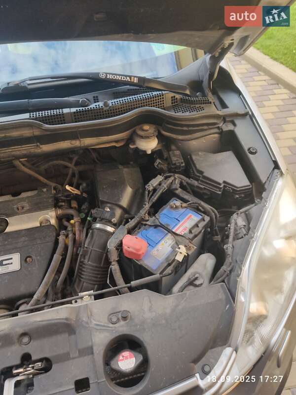 Позашляховик / Кросовер Honda CR-V 2008 в Рівному