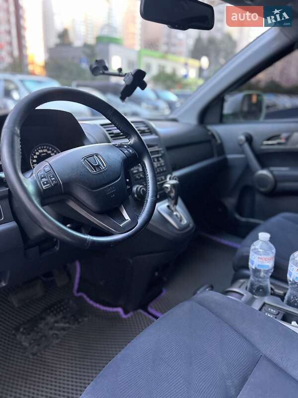Внедорожник / Кроссовер Honda CR-V 2010 в Киеве