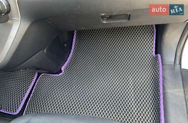 Внедорожник / Кроссовер Honda CR-V 2010 в 