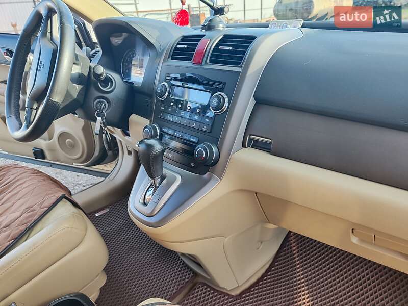 Внедорожник / Кроссовер Honda CR-V 2007 в Умани
