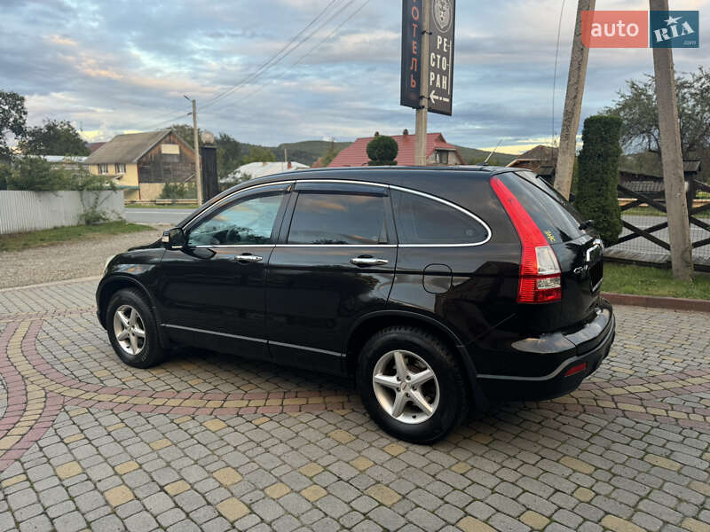 Внедорожник / Кроссовер Honda CR-V 2008 в Косове