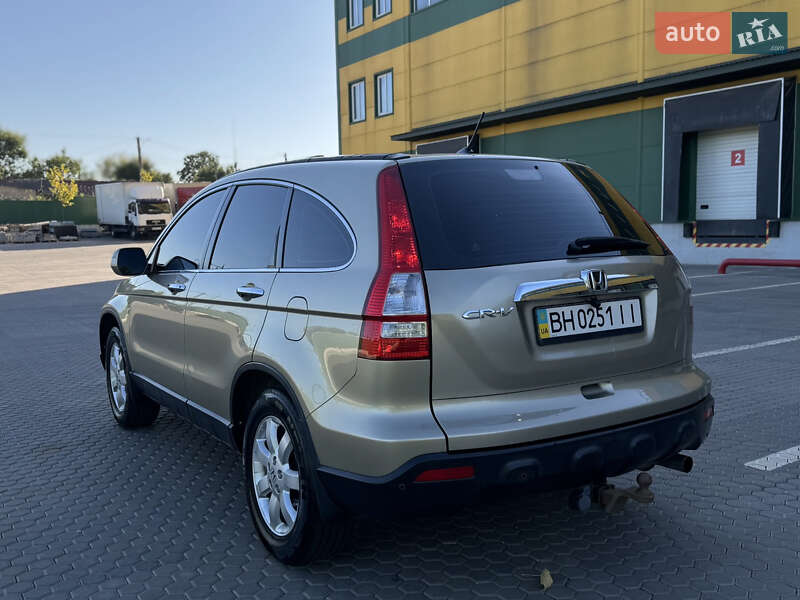 Внедорожник / Кроссовер Honda CR-V 2007 в Одессе