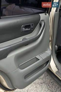 Внедорожник / Кроссовер Honda CR-V 1999 в 