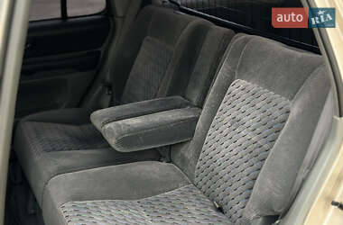 Внедорожник / Кроссовер Honda CR-V 1999 в 
