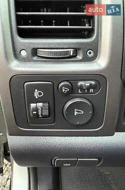 Позашляховик / Кросовер Honda CR-V 2007 в 