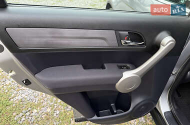 Позашляховик / Кросовер Honda CR-V 2007 в 