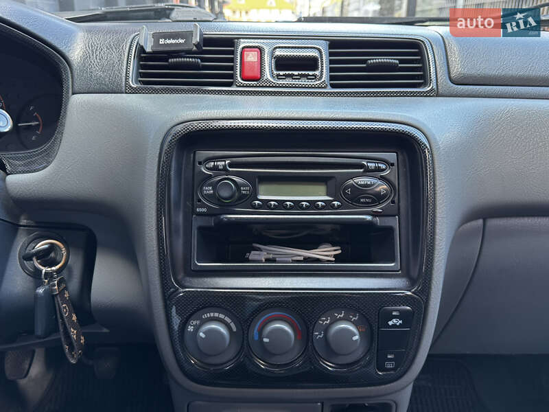 Внедорожник / Кроссовер Honda CR-V 2000 в Ивано-Франковске