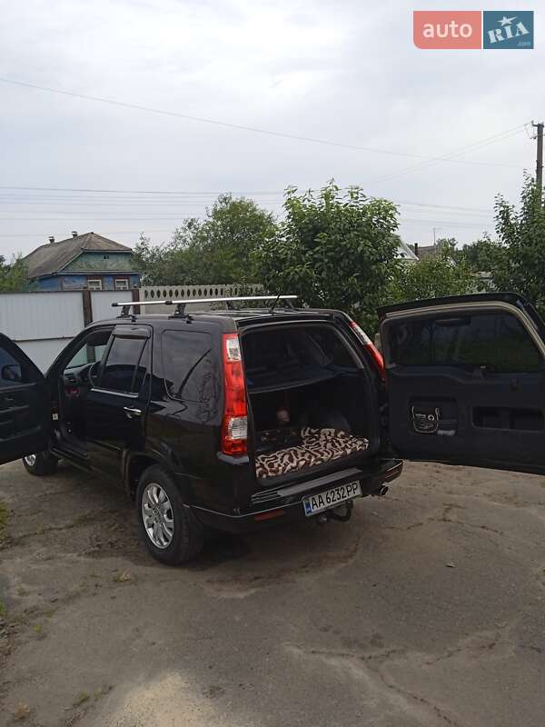 Внедорожник / Кроссовер Honda CR-V 2006 в Киеве фото 2 Внедорожник / Кроссовер Honda CR-V 2006 в Киеве