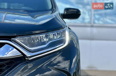 Внедорожник / Кроссовер Honda CR-V 2018 в 