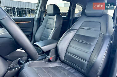 Внедорожник / Кроссовер Honda CR-V 2018 в 