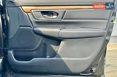 Внедорожник / Кроссовер Honda CR-V 2018 в 