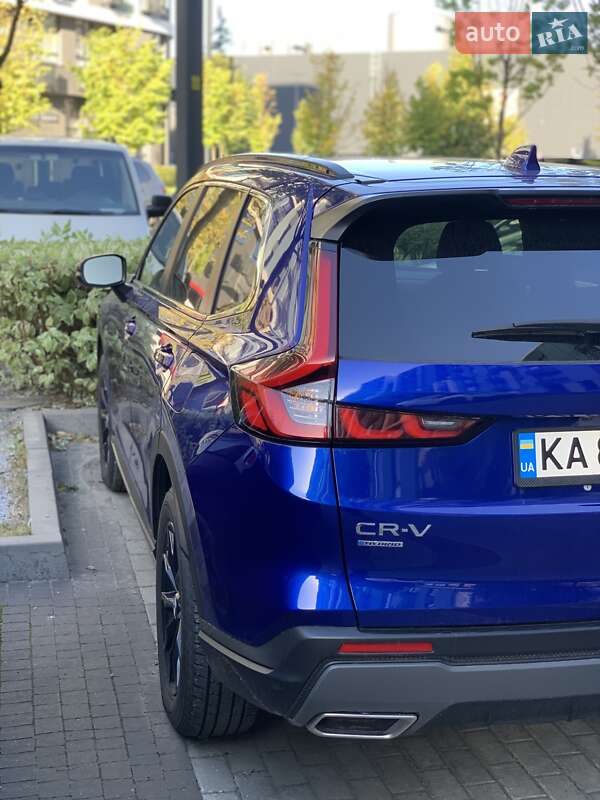 Внедорожник / Кроссовер Honda CR-V 2023 в Киеве