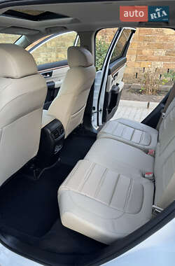 Внедорожник / Кроссовер Honda CR-V 2021 в 