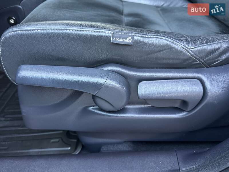 Позашляховик / Кросовер Honda CR-V 2012 в Києві фото 38 Позашляховик / Кросовер Honda CR-V 2012 в Києві