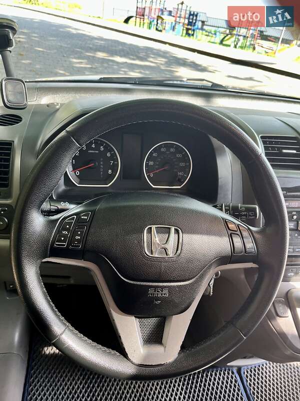 Внедорожник / Кроссовер Honda CR-V 2011 в Тернополе