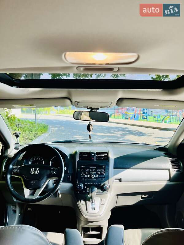 Внедорожник / Кроссовер Honda CR-V 2011 в Тернополе
