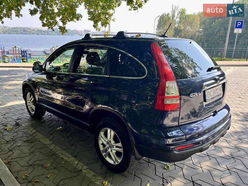 Внедорожник / Кроссовер Honda CR-V 2011 в Тернополе