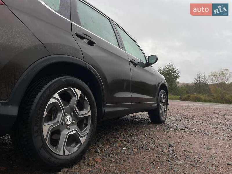 Внедорожник / Кроссовер Honda CR-V 2014 в Львове