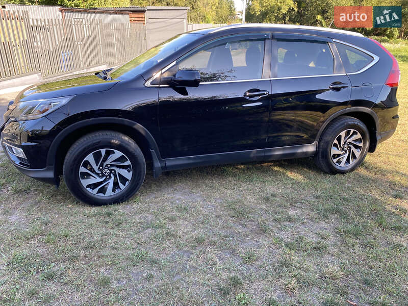 Внедорожник / Кроссовер Honda CR-V 2016 в Киеве