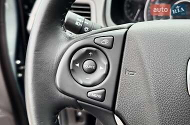 Внедорожник / Кроссовер Honda CR-V 2012 в 