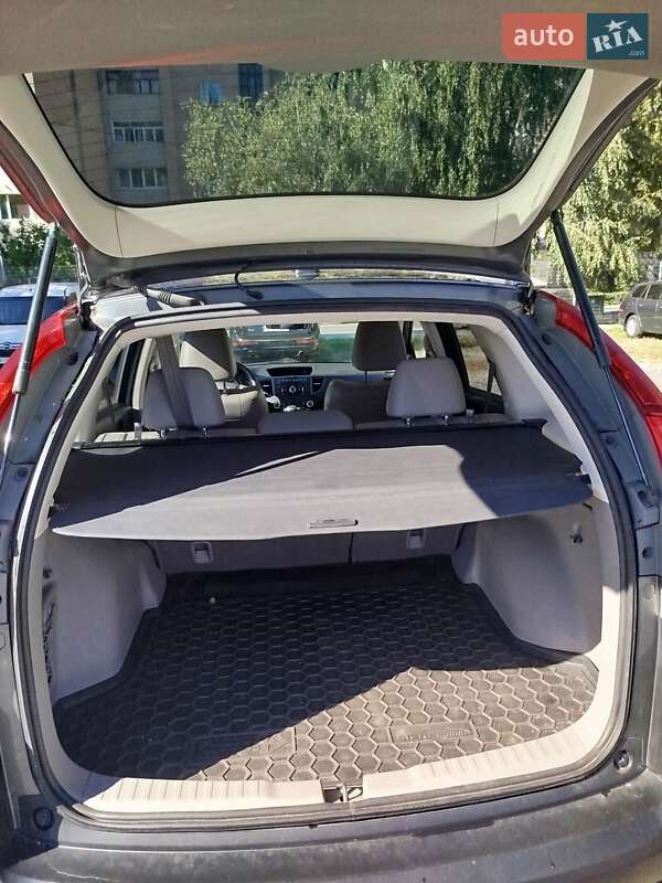Внедорожник / Кроссовер Honda CR-V 2014 в Харькове
