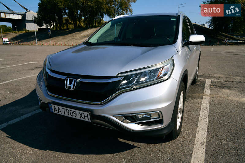Позашляховик / Кросовер Honda CR-V 2016 в Києві