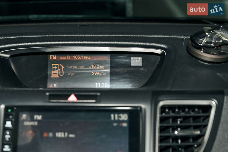 Позашляховик / Кросовер Honda CR-V 2016 в Києві