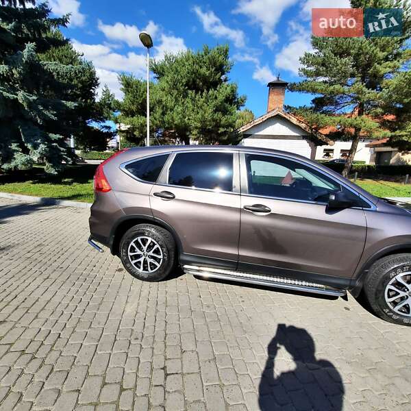 Внедорожник / Кроссовер Honda CR-V 2015 в Ивано-Франковске