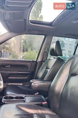 Внедорожник / Кроссовер Honda CR-V 2005 в 