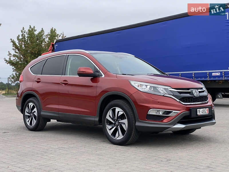 Внедорожник / Кроссовер Honda CR-V 2015 в Радивилове