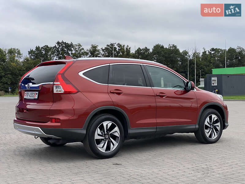 Внедорожник / Кроссовер Honda CR-V 2015 в Радивилове