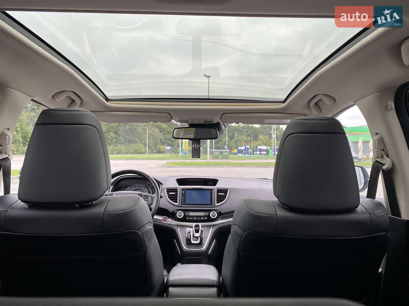 Внедорожник / Кроссовер Honda CR-V 2015 в Радивилове