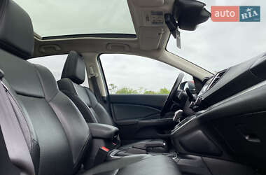 Внедорожник / Кроссовер Honda CR-V 2015 в 