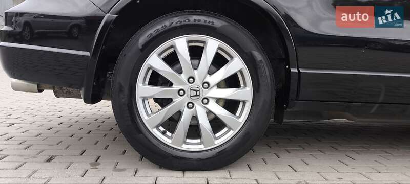 Внедорожник / Кроссовер Honda CR-V 2011 в Мукачево