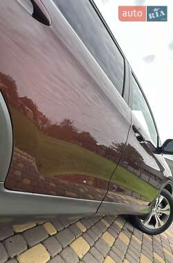 Внедорожник / Кроссовер Honda CR-V 2013 в 