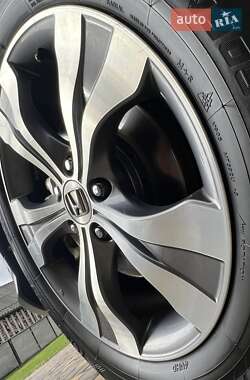 Внедорожник / Кроссовер Honda CR-V 2013 в 