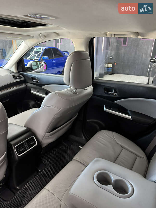 Внедорожник / Кроссовер Honda CR-V 2014 в Житомире