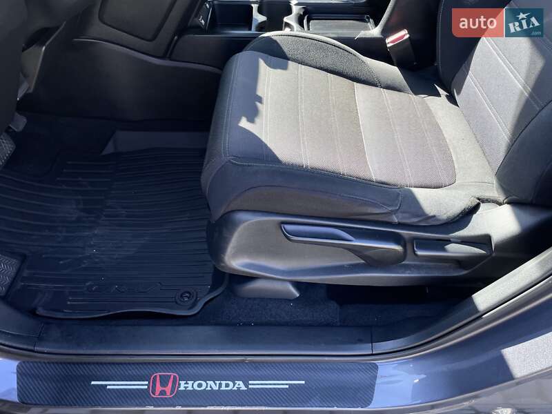Внедорожник / Кроссовер Honda CR-V 2020 в Львове