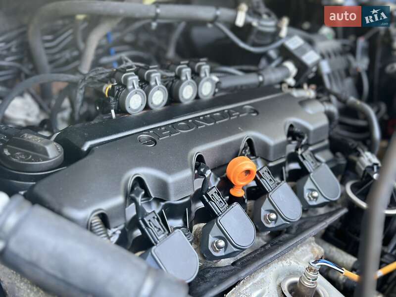 Внедорожник / Кроссовер Honda CR-V 2008 в Дрогобыче
