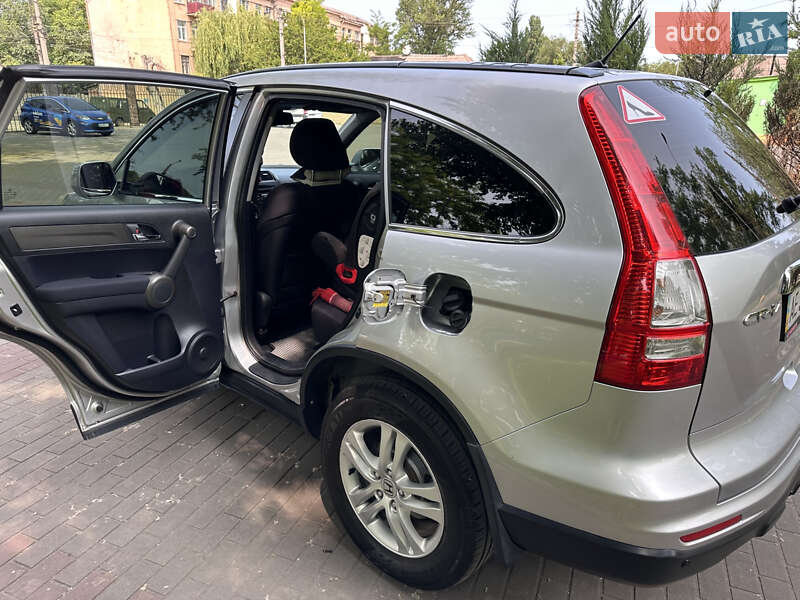 Внедорожник / Кроссовер Honda CR-V 2010 в Каменском