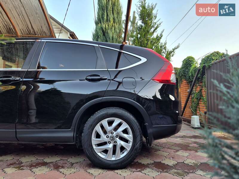 Внедорожник / Кроссовер Honda CR-V 2016 в Запорожье