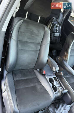 Внедорожник / Кроссовер Honda CR-V 2012 в 
