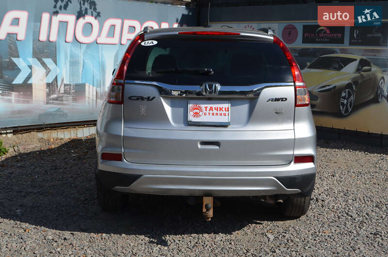 Внедорожник / Кроссовер Honda CR-V 2016 в Киеве