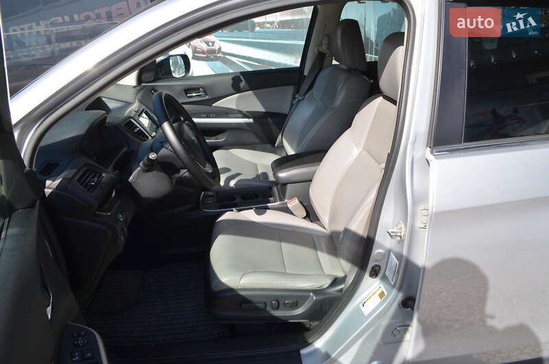 Внедорожник / Кроссовер Honda CR-V 2016 в Киеве
