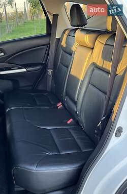Внедорожник / Кроссовер Honda CR-V 2013 в 